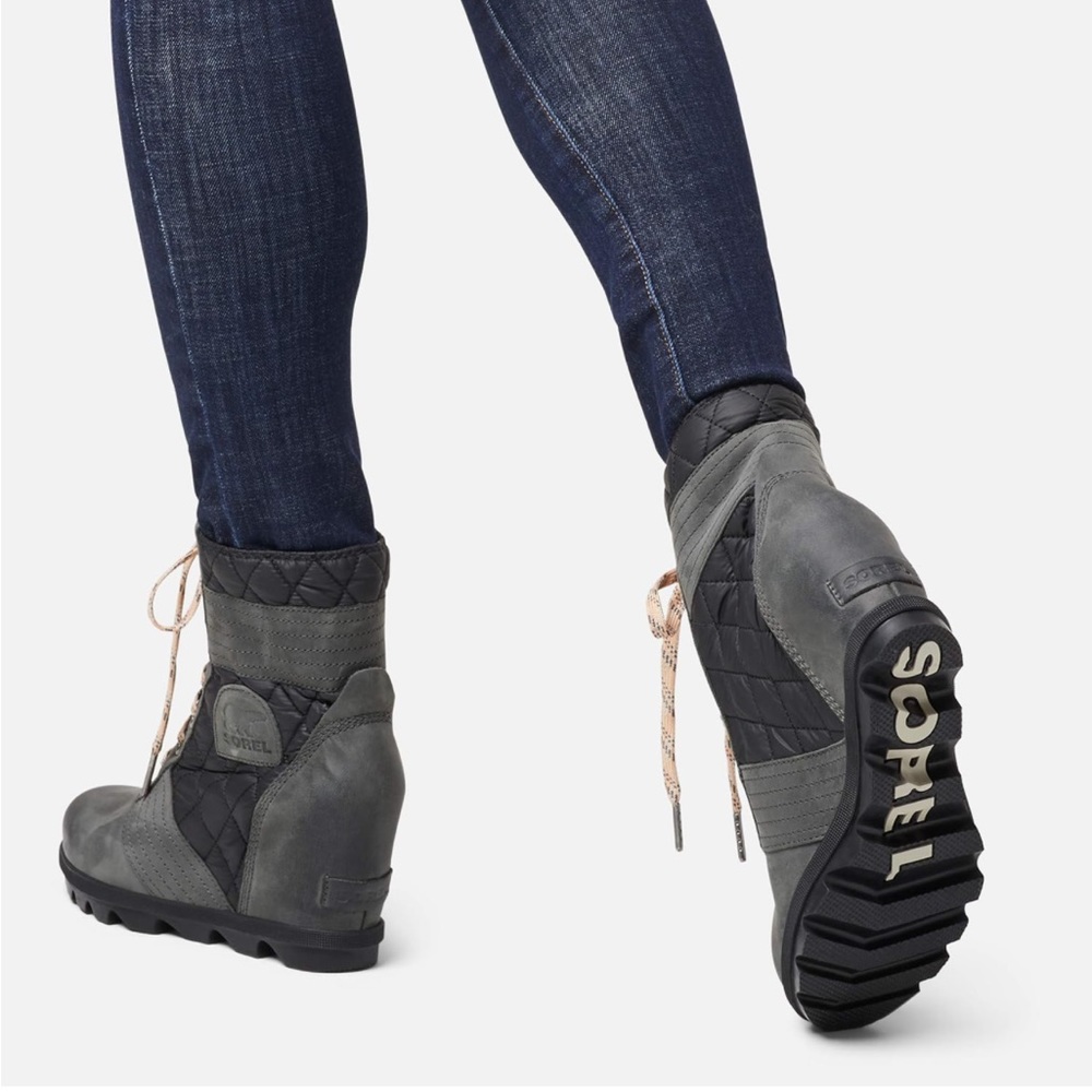 Sorel Lexie Wedge Boot Women’s Size 6